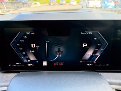 2025 BMW X5 M60i
