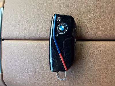 2025 BMW X5 M60i