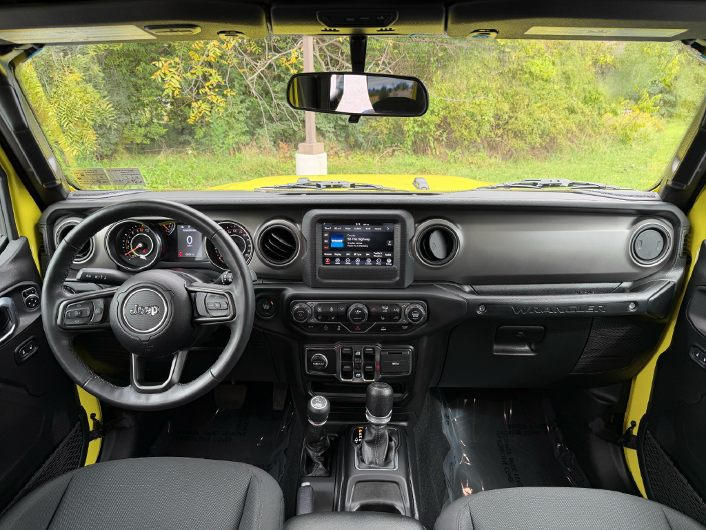 2022 Jeep Wrangler Unlimited High Tide 4x4