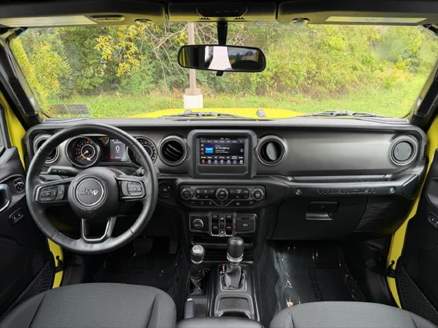 2022 Jeep Wrangler Unlimited High Tide 4x4