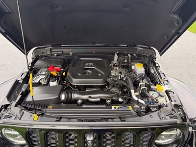 2022 Jeep Wrangler Unlimited Sahara Altitude 4x4