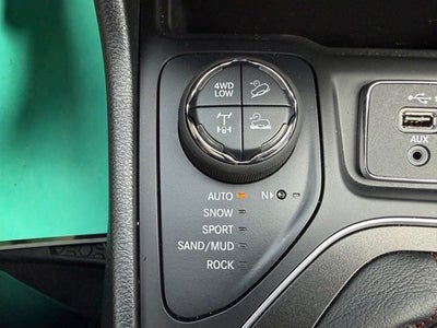 2023 Jeep Cherokee Trailhawk 4x4