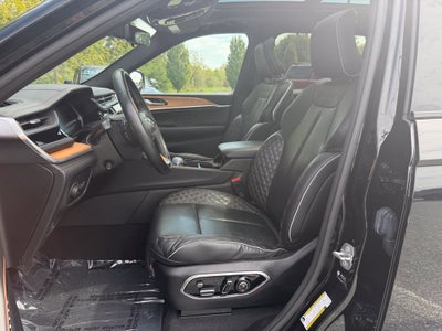 2022 Jeep Grand Cherokee Summit Reserve 4x4