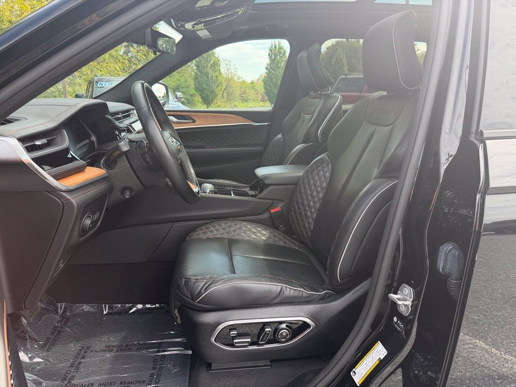 2022 Jeep Grand Cherokee Summit Reserve 4x4