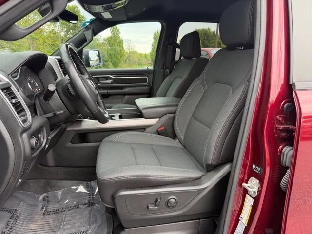 2023 RAM 1500 Big Horn Crew Cab 4x4 5'7' Box