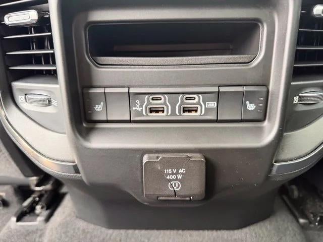 2019 RAM 1500 Limited Crew Cab 4x4 5'7' Box