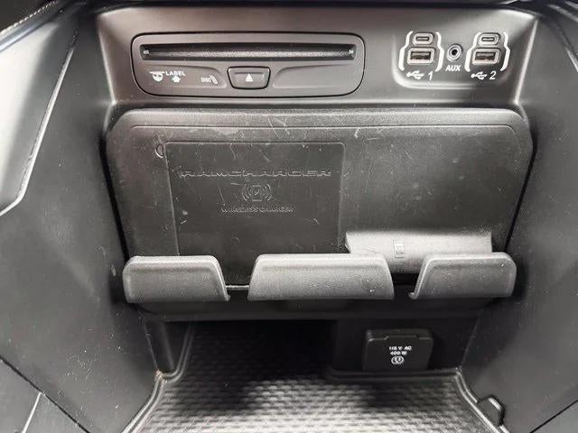 2019 RAM 1500 Limited Crew Cab 4x4 5'7' Box