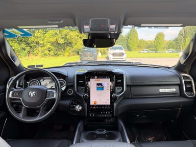 2022 RAM 1500 Laramie Crew Cab 4x4 5'7' Box