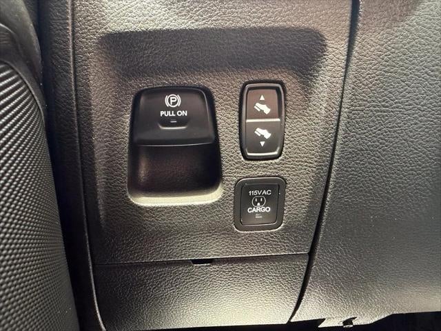 2023 RAM 1500 Rebel Crew Cab 4x4 5'7' Box