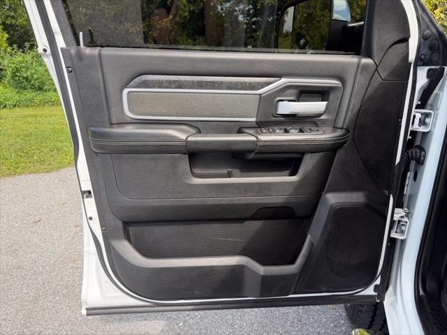 2022 RAM 2500 Big Horn Crew Cab 4x4 6'4' Box
