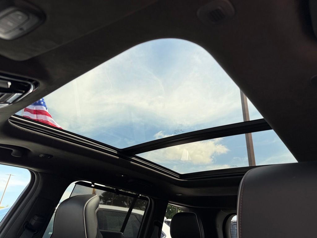 2023 Jeep Grand Cherokee Summit Reserve