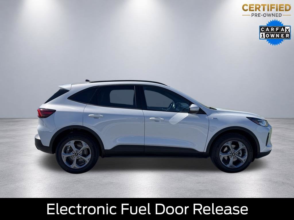 2026 Ford Escape Hybrid ST-Line Select