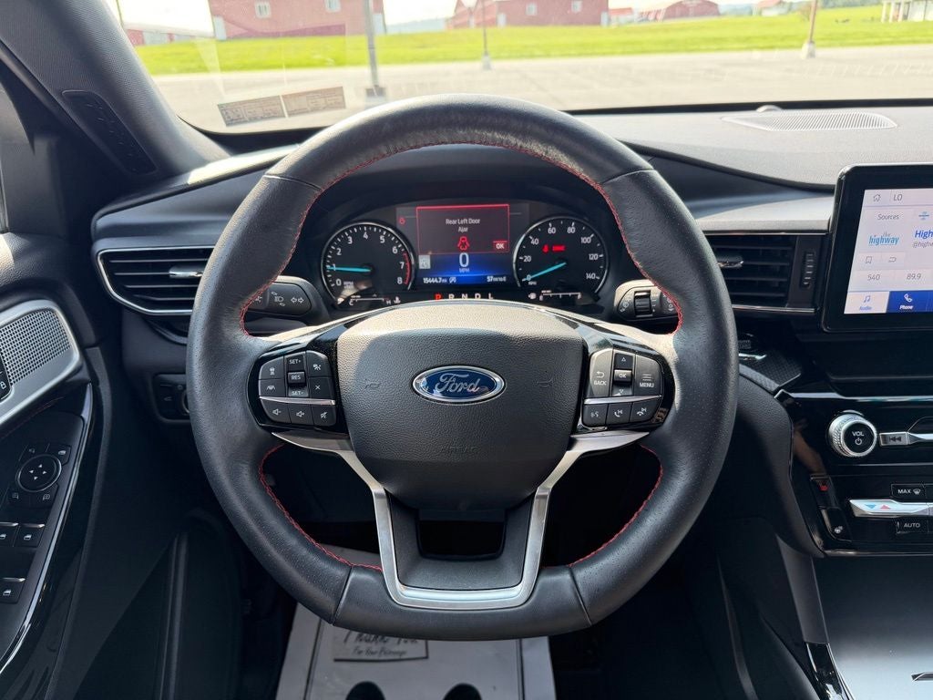 2024 Ford Explorer ST-Line