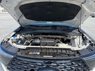 2024 Ford Explorer ST-Line